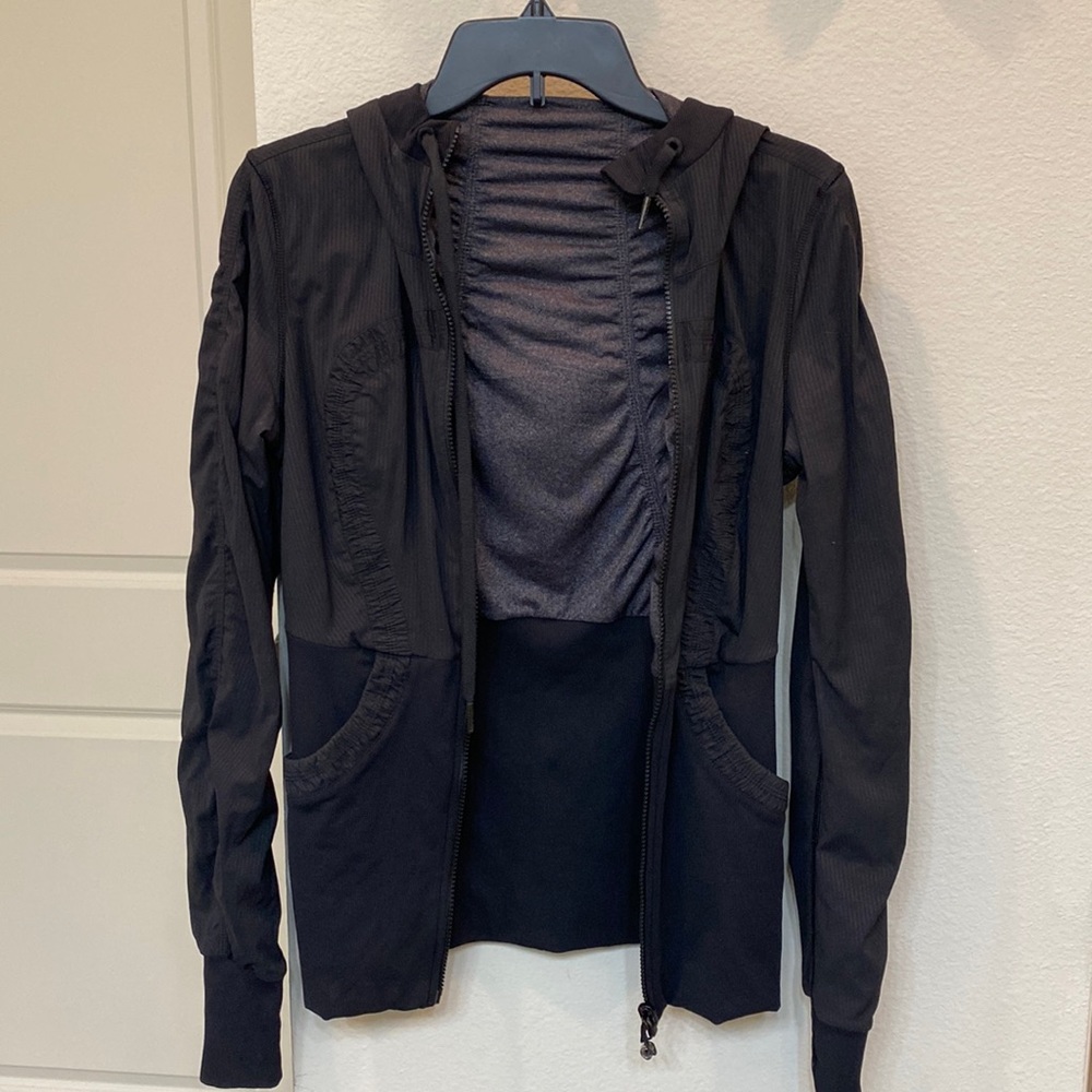 Lululemon reversible jacket